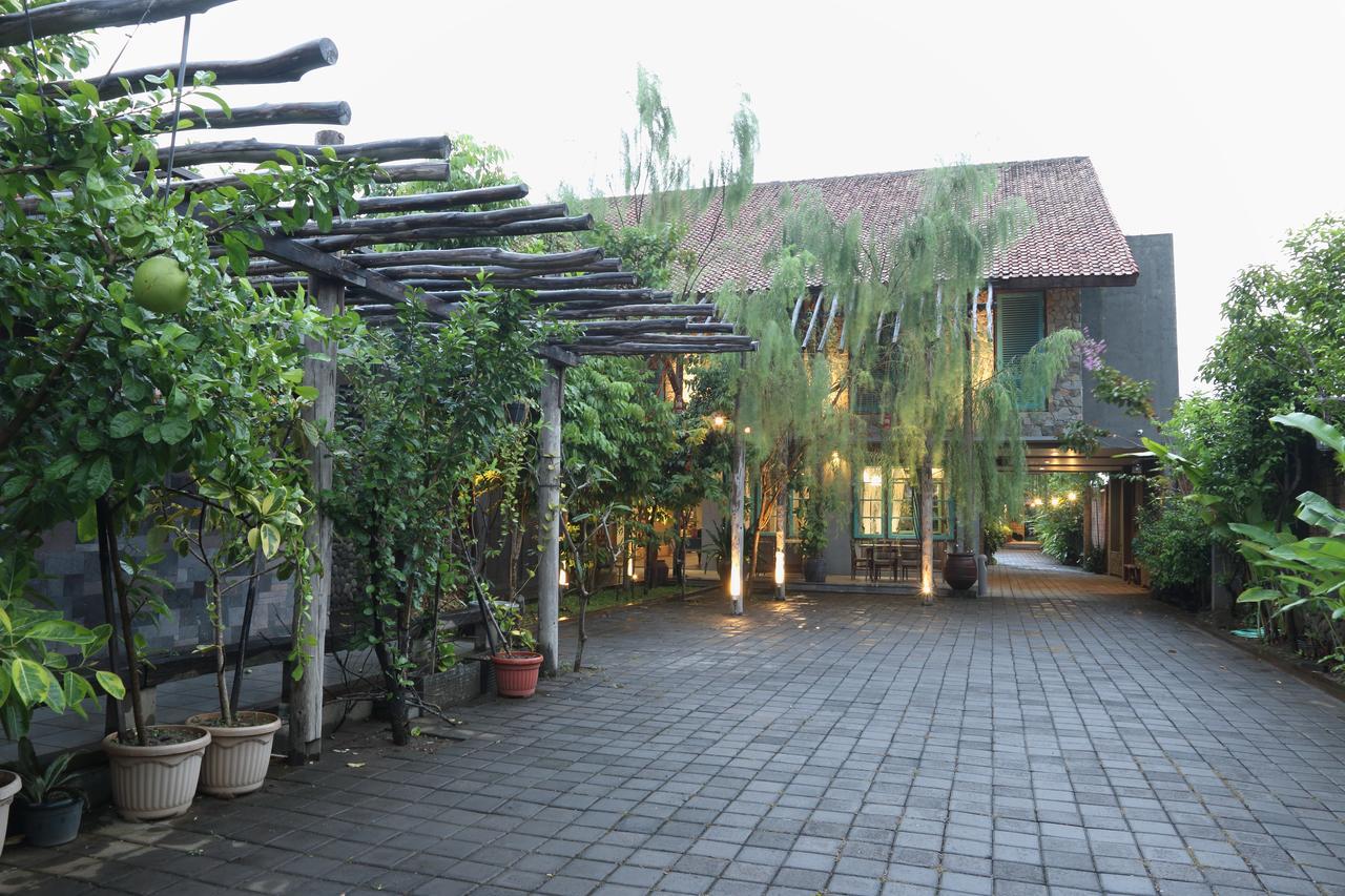Warisan Heritage Boutique Hotel Surakarta  Exterior photo