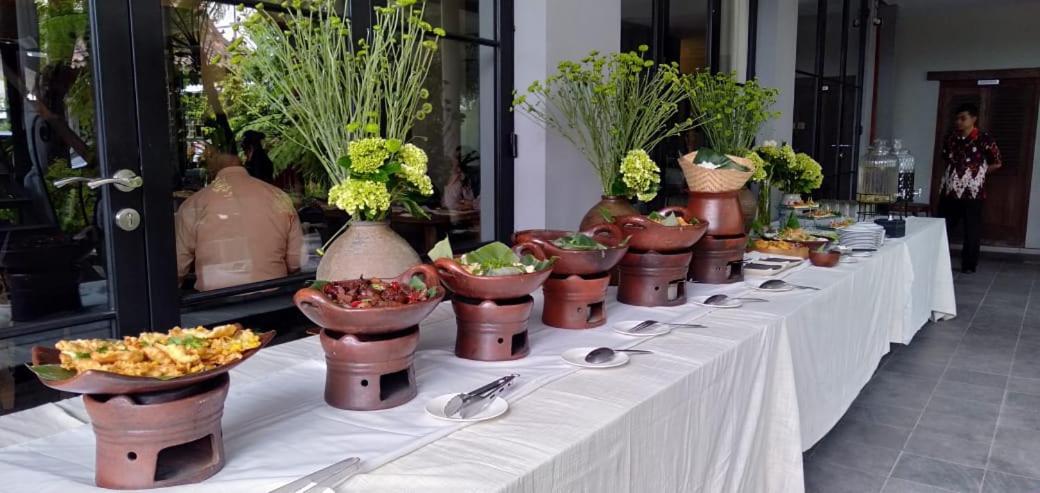 Warisan Heritage Boutique Hotel Surakarta  Exterior photo